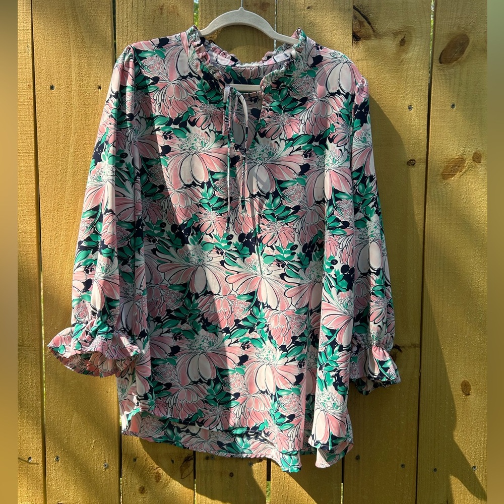 JODIFL Pink and Green Floral Blouse